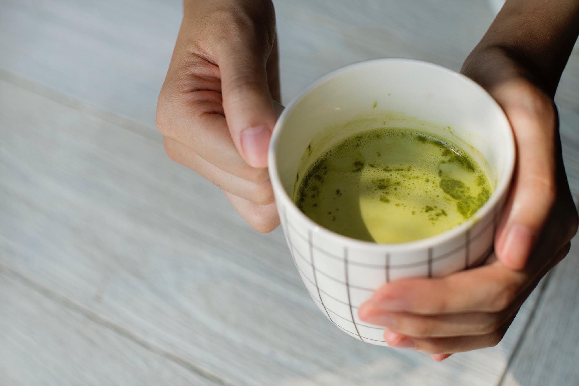 This primer will shed some light on the topic of green tea caffeine